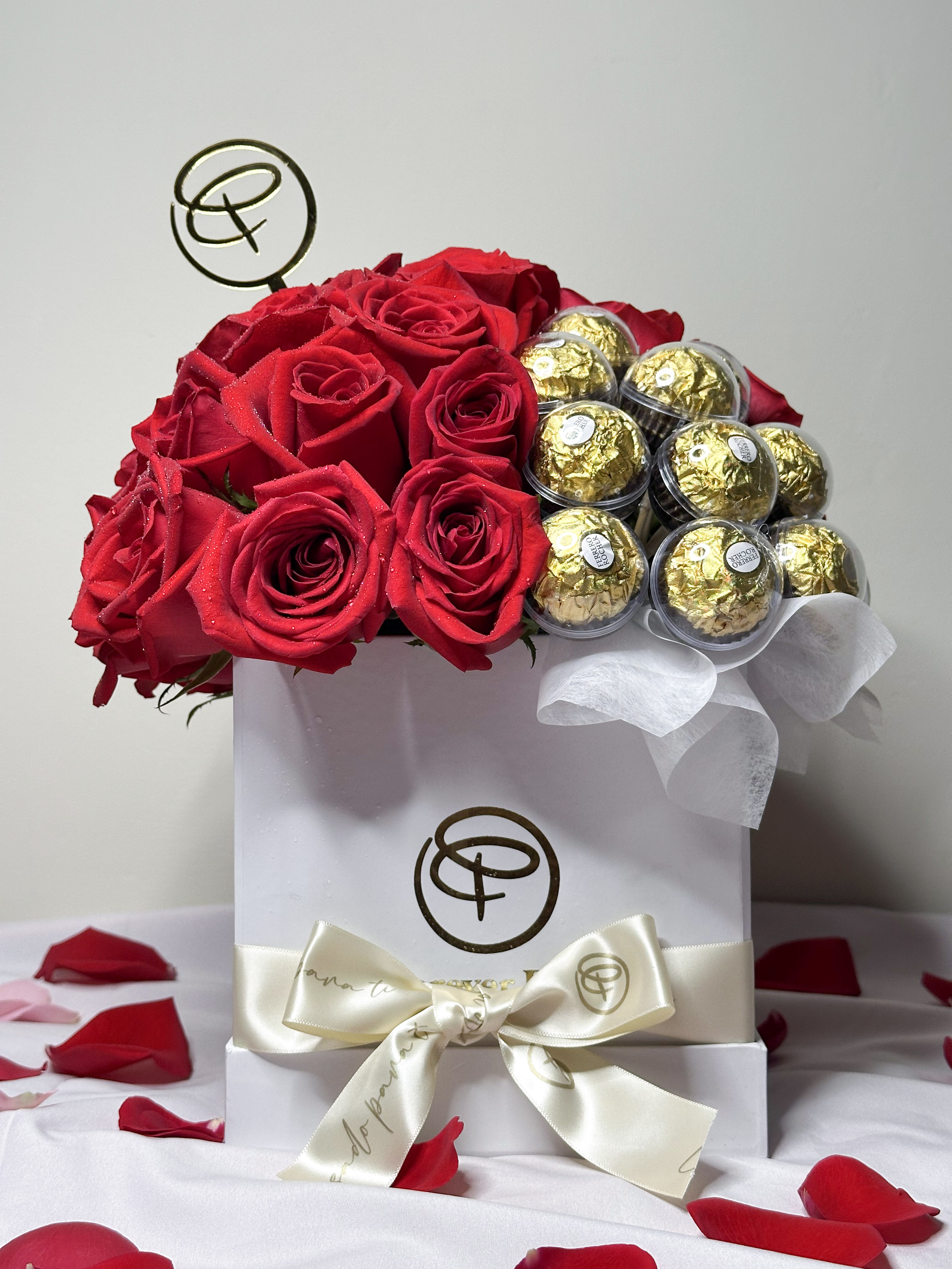 ROMANTIC FERRERO BOX