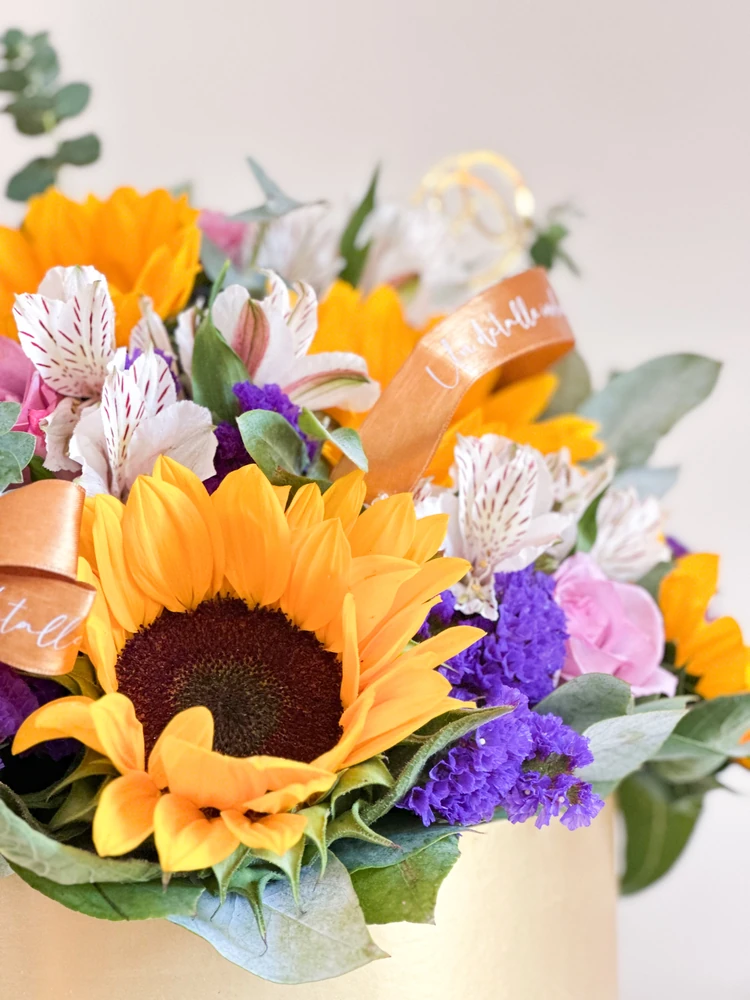 GARDEN SUNSHINE BOX — rosas